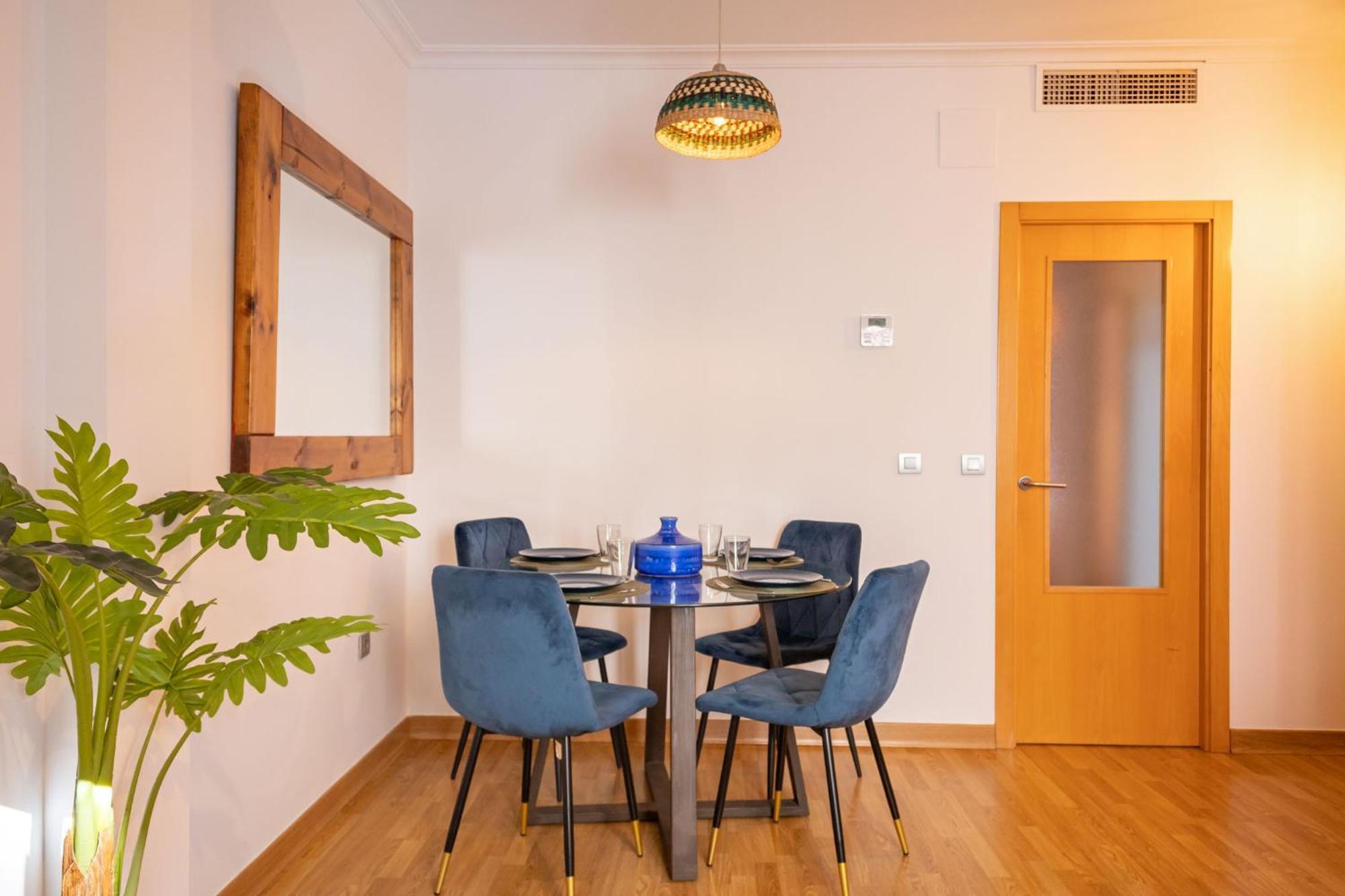 Charming Apartment At San Bernardo Neighborhood By Ocityzen Seville Exterior photo